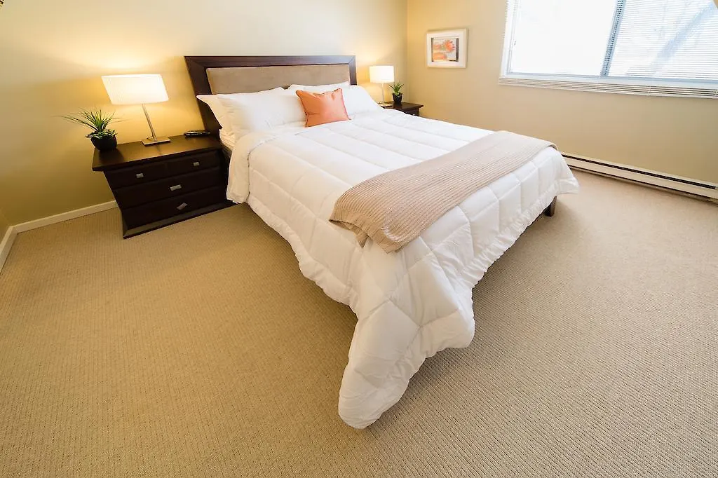 Executive Suites By Roseman - Winnipeg Apartment