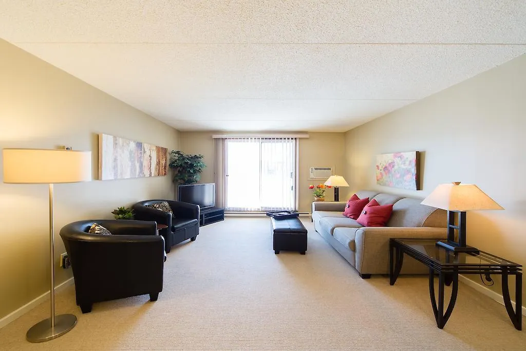 Executive Suites By Roseman - Winnipeg Apartment